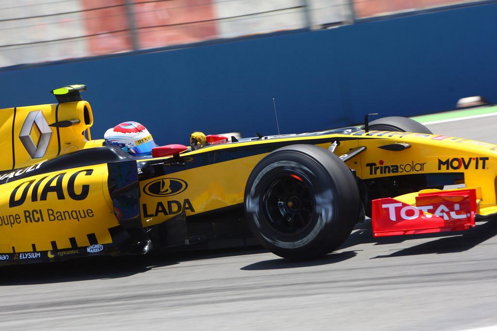 GP Europa, Qualifiche, Vitaly Petrov (RUS), Renault F1 Team, R30 