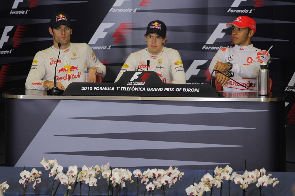GP Europa, Qualifiche, Conferenza Stampa, Sebastian Vettel (GER), Red Bull Racing, RB6 pole position, Mark Webber (AUS), Red Bull Racing, RB6 secondo e Lewis Hamilton (GBR), McLaren  Mercedes, MP4-25 terzo 