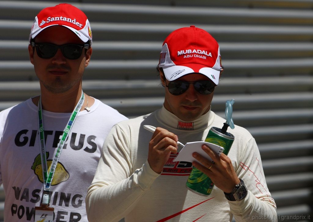 GP Europa, Venerdi', Felipe Massa (BRA), Ferrari, F10 e his brother Dudu Massa