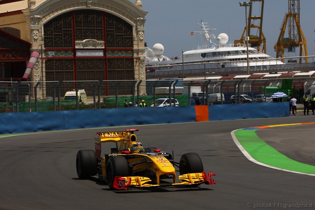 GP Europa, Prove Libere 2, Venerdi', Robert Kubica (POL), Renault F1 Team, R30 