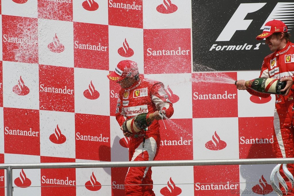 GP Germania, Gara, Felipe Massa (BRA), Ferrari, F10 secondo e Fernando Alonso (ESP), Ferrari, F10 vincitore 