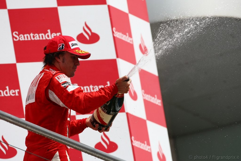 GP Germania, Gara, Fernando Alonso (ESP), Ferrari, F10 vincitore 