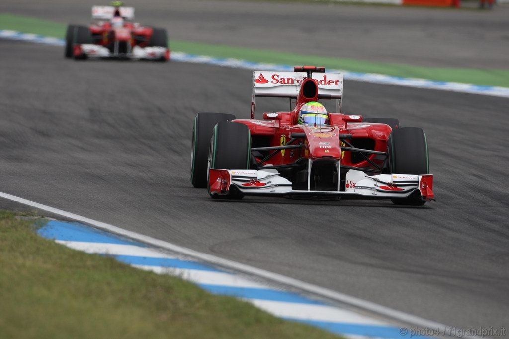 GP Germania, Gara, Felipe Massa (BRA), Ferrari, F10 davanti a Fernando Alonso (ESP), Ferrari, F10 