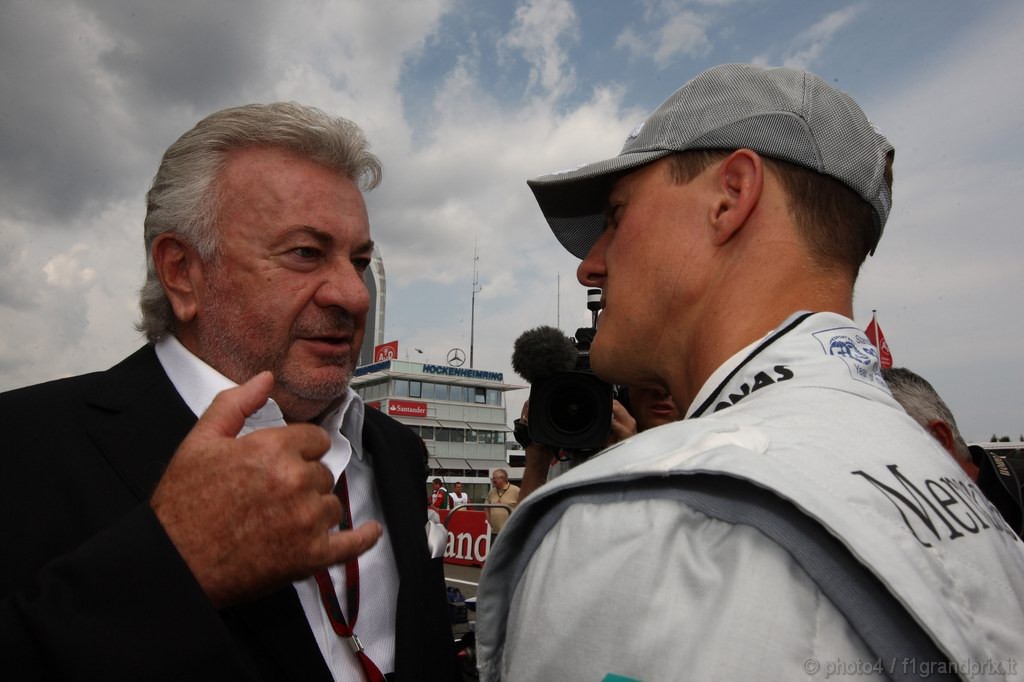 GP Germania, Gara, Michael Schumacher (GER), Mercedes GP  F1 Team, MGP W01 e Willi Weber (GERr), Driver Manager 