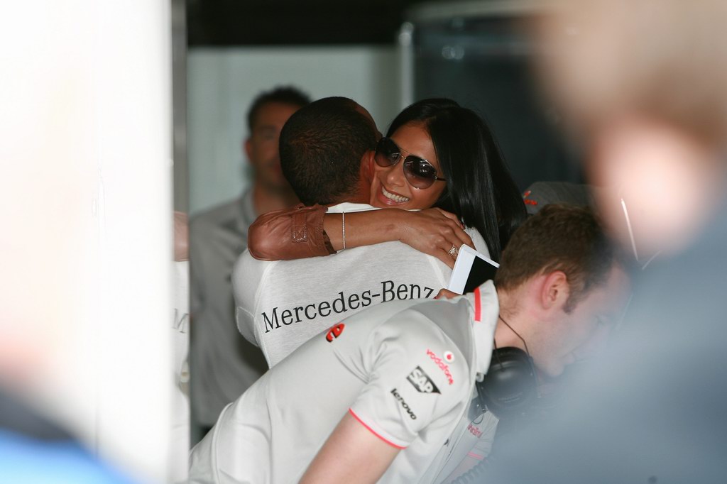 GP Germania, Prove Libere 3, Sabato, Lewis Hamilton (GBR), McLaren  Mercedes, MP4-25 e Domenica Nicole Scherzinger (USA)