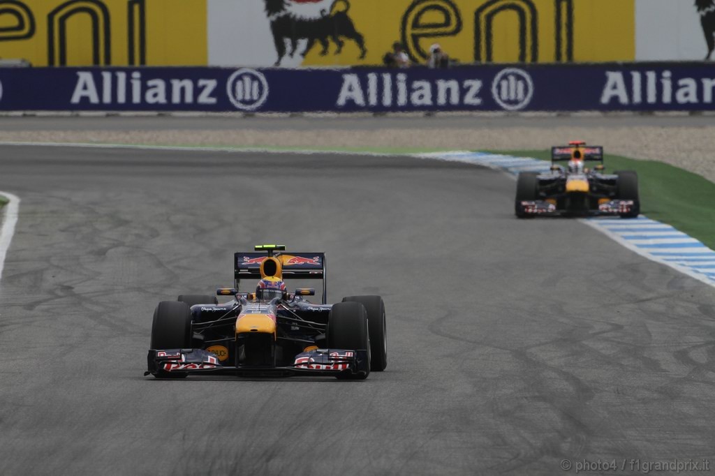 GP Germania, Qualifiche, Mark Webber (AUS), Red Bull Racing, RB6 davanti a Sebastian Vettel (GER), Red Bull Racing, RB6 