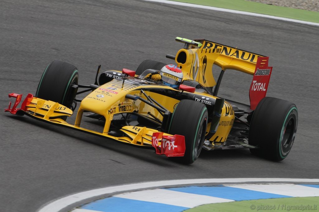 GP Germania, Prove Libere 2, Venerdi', Vitaly Petrov (RUS), Renault F1 Team, R30 