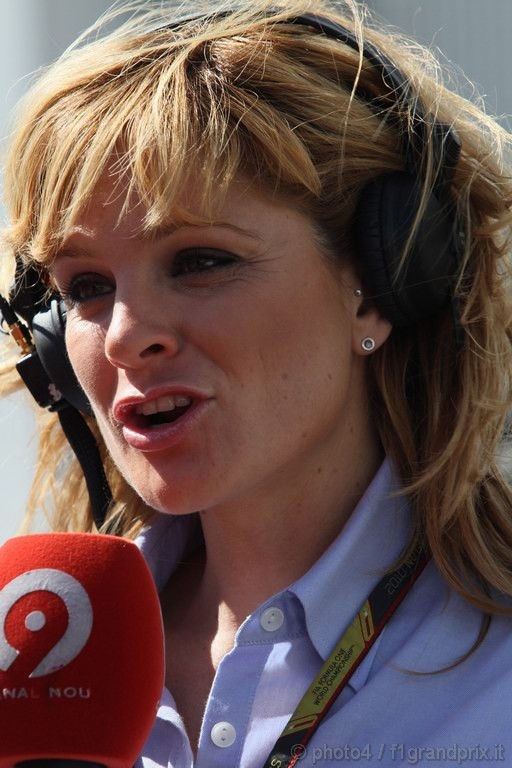 GP Giappone, Domenica, Maria Jose Berbagall (ESP) Canal 9 Spanish TV 
