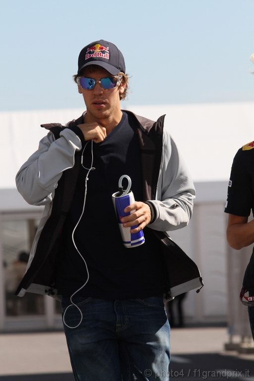 GP Giappone, Domenica, Sebastian Vettel (GER), Red Bull Racing, RB6 
