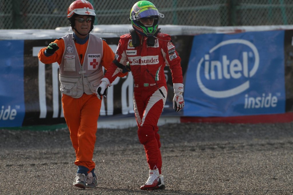 GP Giappone, Gara, Felipe Massa (BRA), Ferrari, F10 retires from the race 