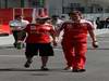 GP Giappone, Domenica, Felipe Massa (BRA), Ferrari, F10 e Rob Smedley, (GBR), Ferrari, Track Engineer of Felipe Massa (BRA) 