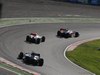 GP Giappone, Gara, Jenson Button (GBR), McLaren  Mercedes, MP4-25 davanti a Lewis Hamilton (GBR), McLaren  Mercedes, MP4-25 