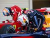 GP Giappone, Gara, Sebastian Vettel (GER), Red Bull Racing, RB6 vincitore e Fernando Alonso (ESP), Ferrari, F10 terzo 
