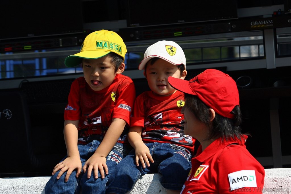 GP Giappone, Giovedi', Fans