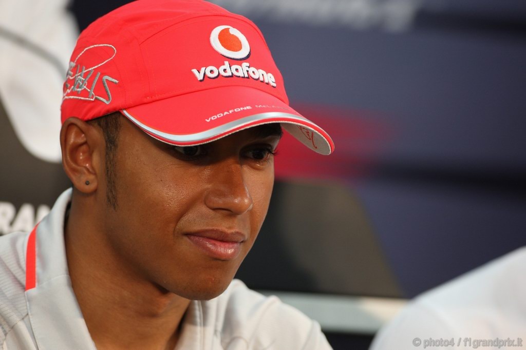 GP Giappone, Giovedi', Conferenza Stampa, Lewis Hamilton (GBR), McLaren Mercedes, MP4-25