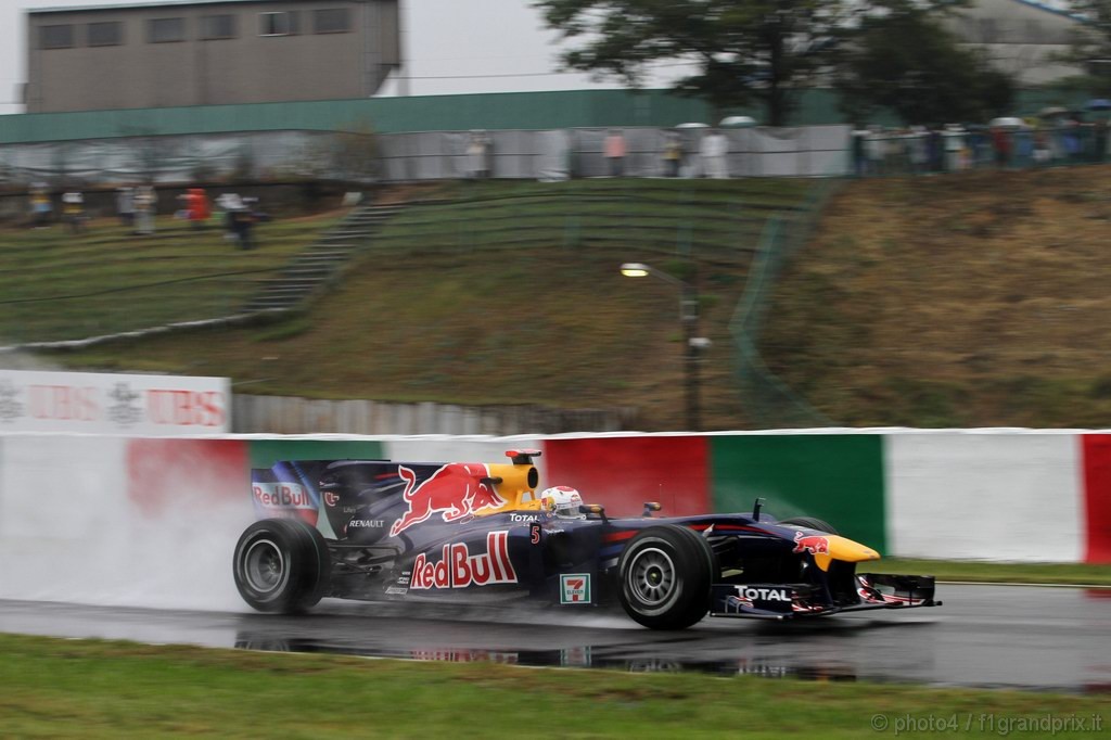 GP Giappone, Prove Libere 3, Sabato, Sebastian Vettel (GER), Red Bull Racing, RB6 