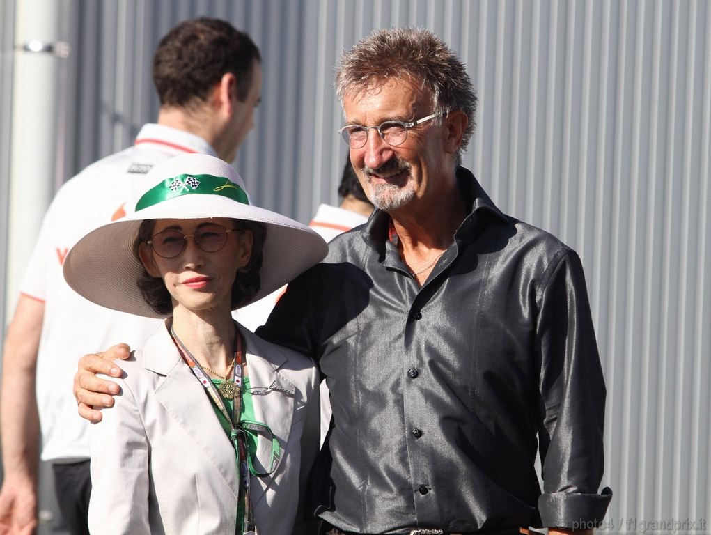 GP Giappone, Domenica, Eddie Jordan e an fan