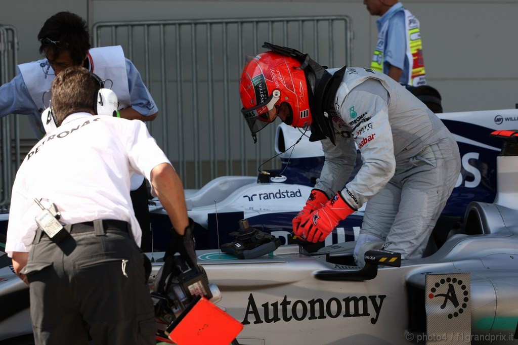 GP Giappone, Domenica, Qualifiche, Michael Schumacher (GER), Mercedes GP  F1 Team, MGP W01 