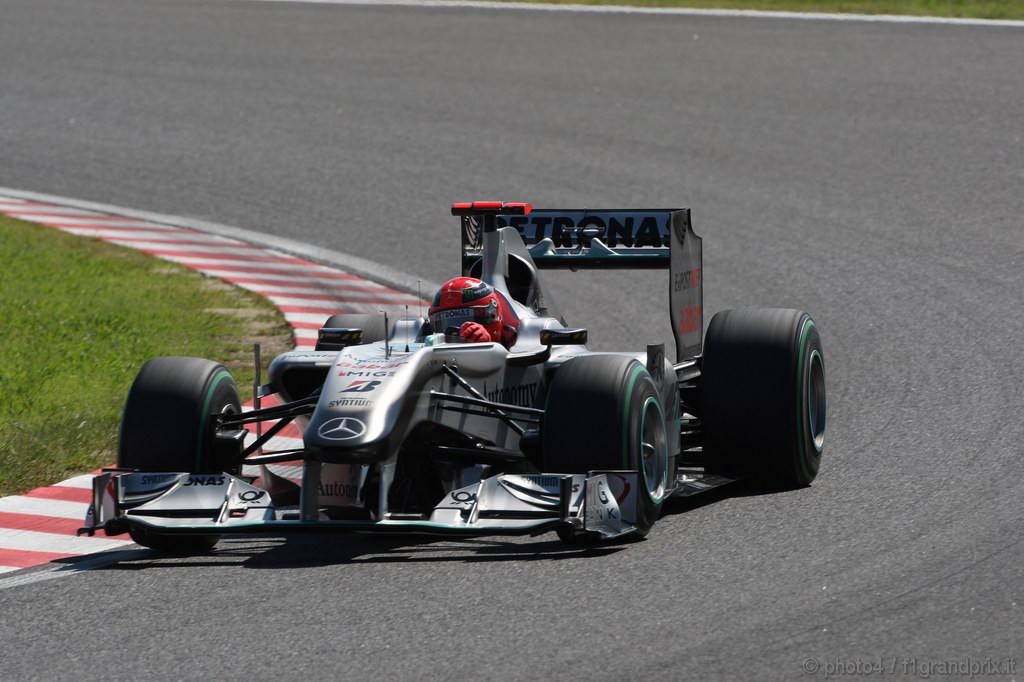 GP Giappone, Domenica, Qualifiche, Michael Schumacher (GER), Mercedes GP  F1 Team, MGP W01 