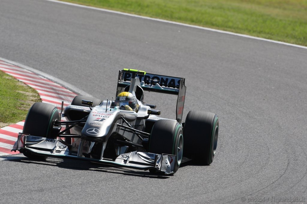 GP Giappone, Domenica, Qualifiche, Nico Rosberg (GER), Mercedes GP F1 Team, MGP W01 