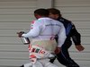 GP Giappone, Domenica, Qualifiche, Lewis Hamilton (GBR), McLaren Mercedes, MP4-25 e Sebastian Vettel (GER), Red Bull Racing, RB6