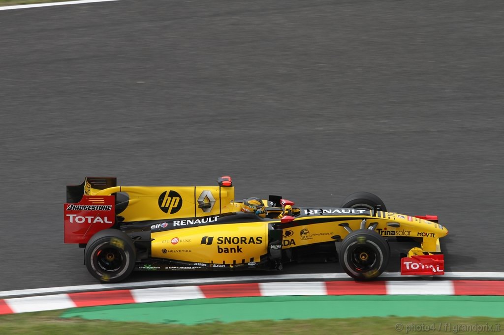 GP Giappone, Prove Libere 1, Venerdi', Robert Kubica (POL), Renault F1 Team, R30