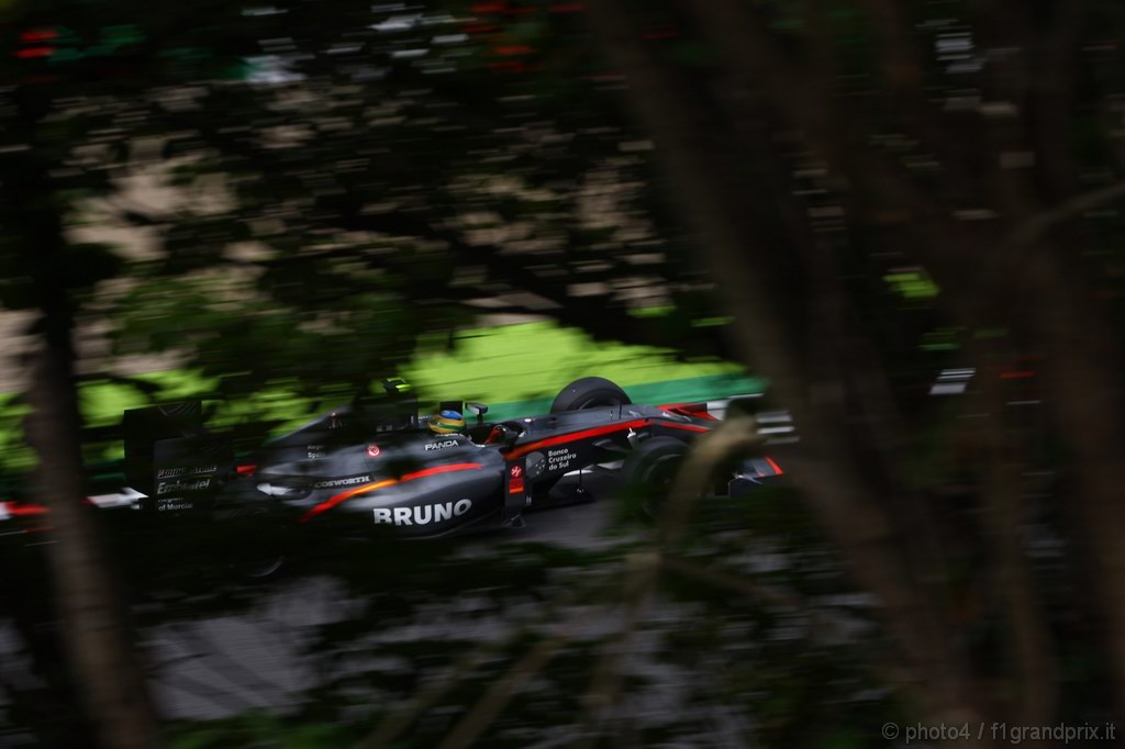 GP Giappone, Prove Libere 1, Venerdi', Bruno Senna (BRA), Hispania Racing F1 Team (HRT), F110