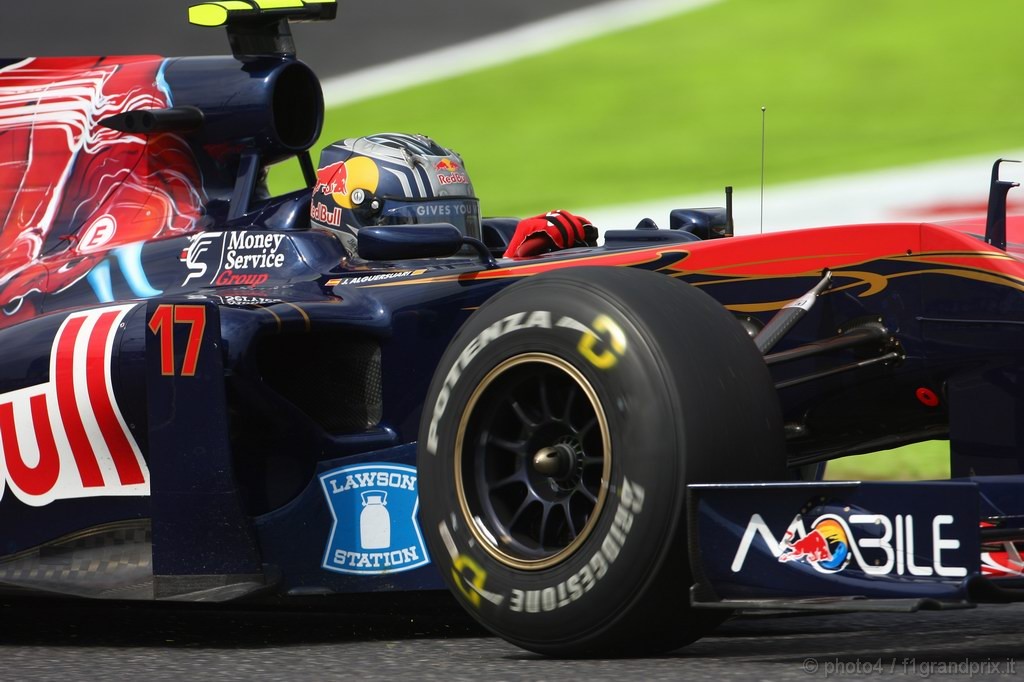 GP Giappone, Prove Libere 1, Venerdi', Jaime Alguersuari (SPA), Scuderia Toro Rosso, STR5