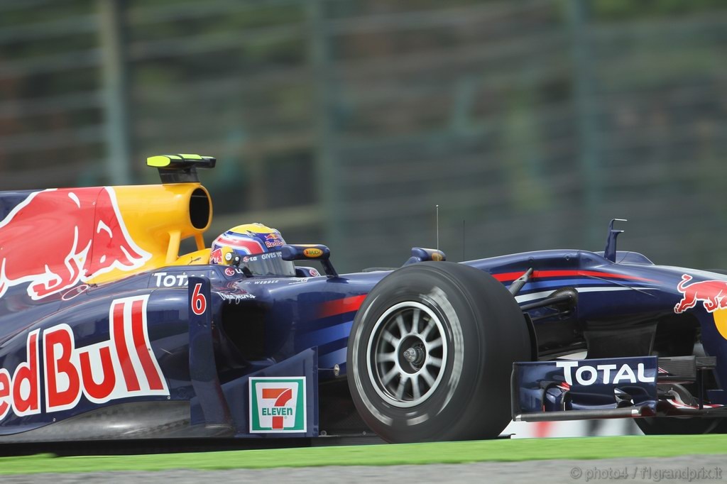 GP Giappone, Prove Libere 1, Venerdi', Mark Webber (AUS), Red Bull Racing, RB6 