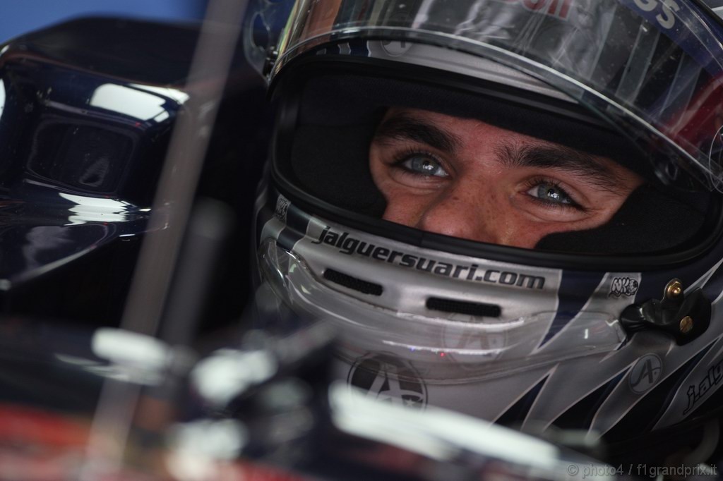 GP Giappone, Prove Libere 1, Venerdi', Jaime Alguersuari (SPA), Scuderia Toro Rosso, STR5