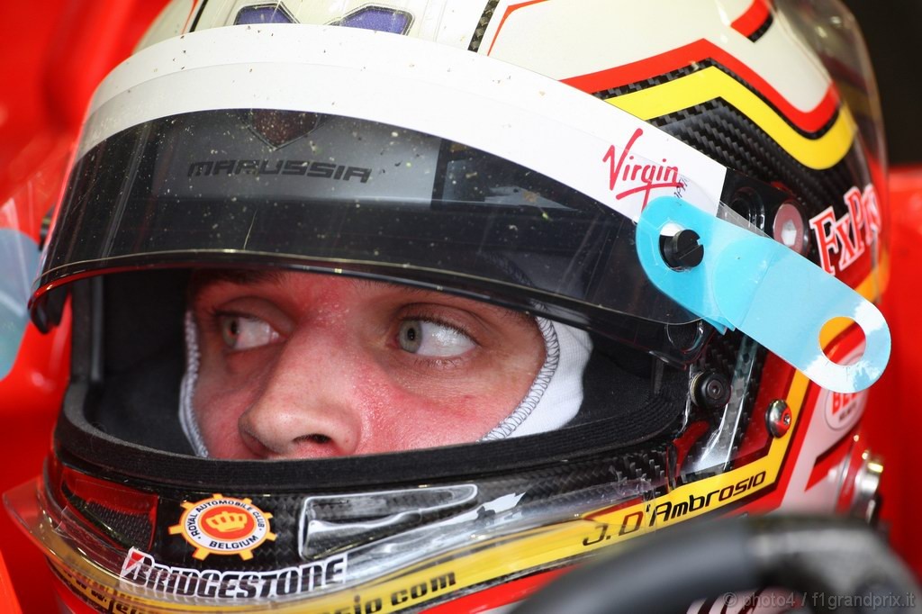 GP Giappone, Prove Libere 1, Venerdi', Jerome D'Ambrosio (BEL), Test Driver Virgin Racing, VR-01  