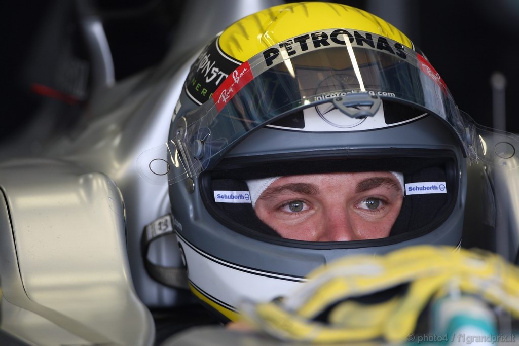 GP Giappone, Prove Libere 1, Venerdi', Nico Rosberg (GER), Mercedes GP F1 Team, MGP W01 