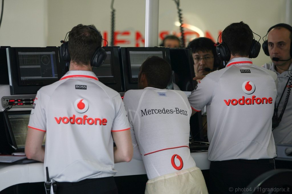 GP Giappone, Prove Libere 2, Venerdi', Lewis Hamilton (GBR), McLaren Mercedes, MP4-25