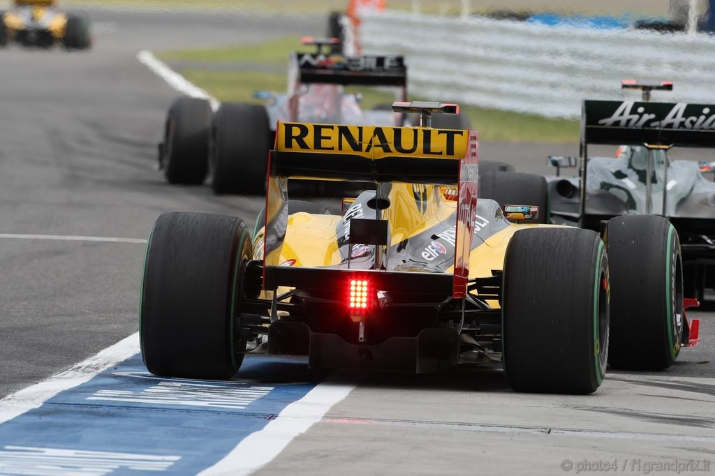GP Giappone, Prove Libere 2, Venerdi', Robert Kubica (POL), Renault F1 Team, R30