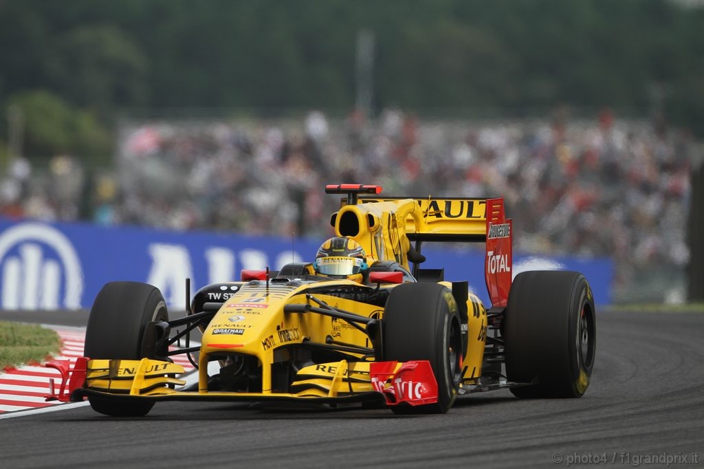 GP Giappone, Prove Libere 2, Venerdi', Robert Kubica (POL), Renault F1 Team, R30