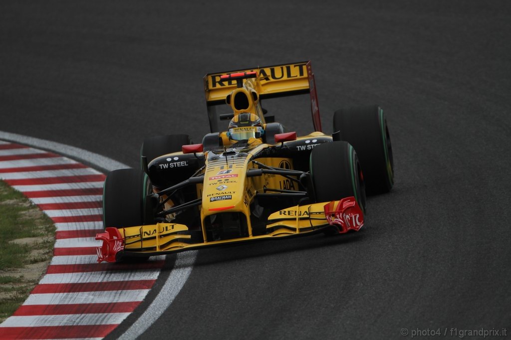 GP Giappone, Prove Libere 2, Venerdi', Robert Kubica (POL), Renault F1 Team, R30 