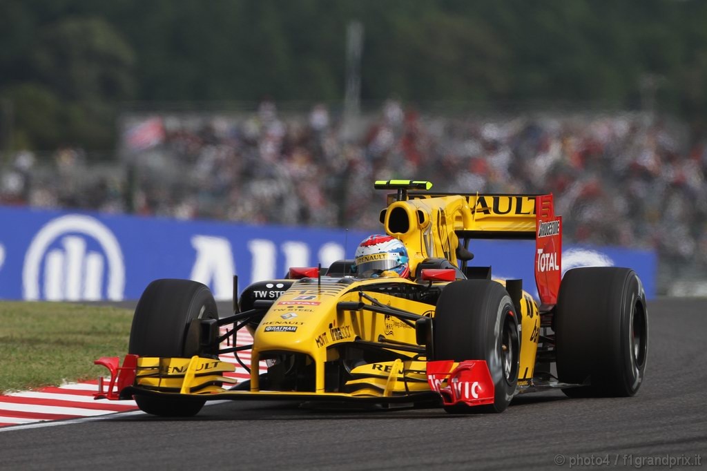 GP Giappone, Prove Libere 2, Venerdi', Vitaly Petrov (RUS), Renault F1 Team, R30 