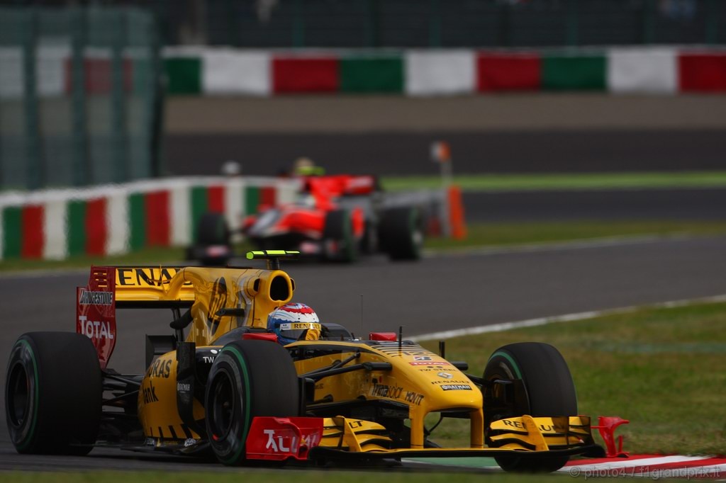 GP Giappone, Prove Libere 2, Venerdi', Vitaly Petrov (RUS), Renault F1 Team, R30