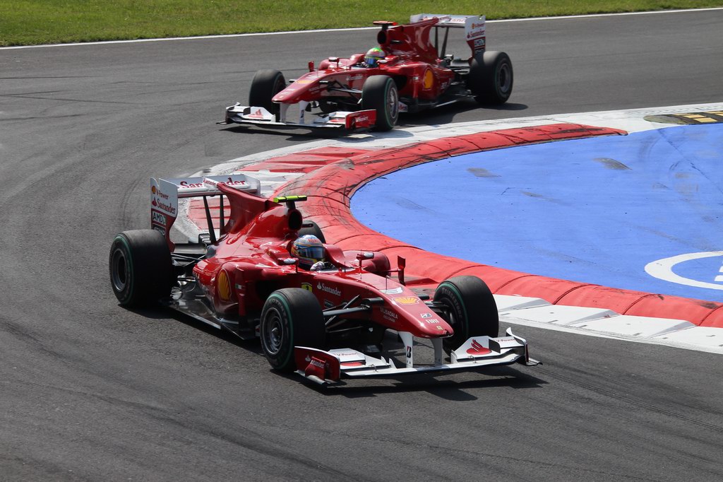 GP Italia, Gara, Fernando Alonso (ESP), Ferrari, F10 e Felipe Massa (BRA), Ferrari, F10