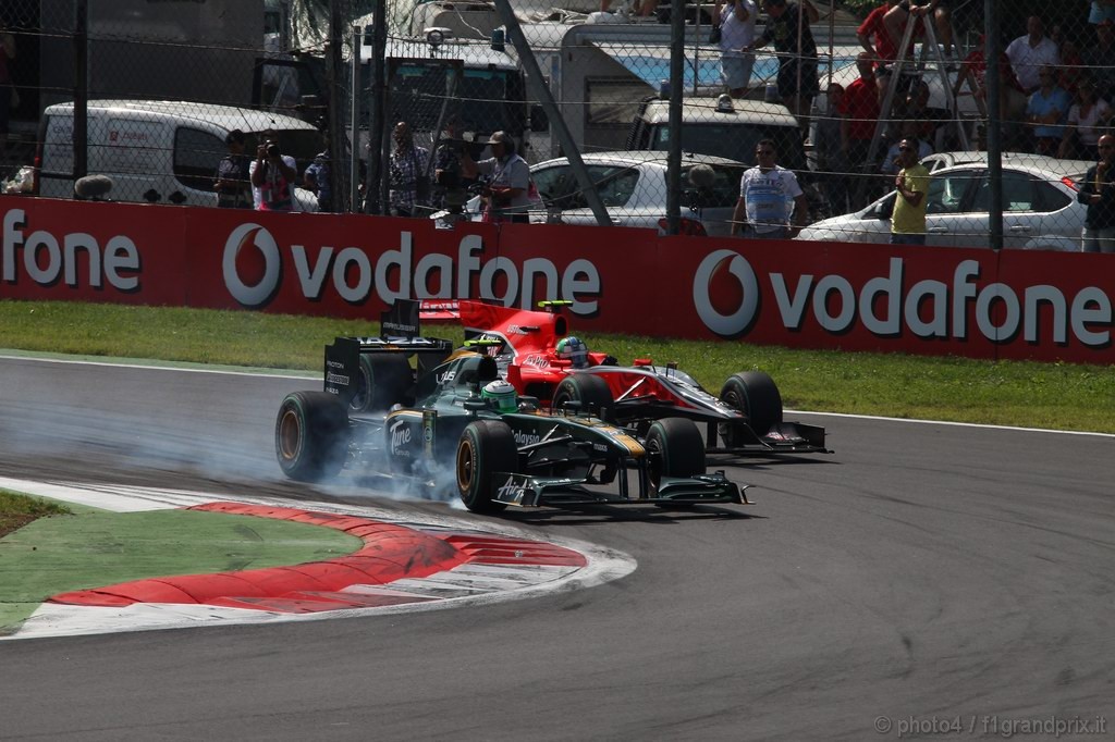 GP Italia, Gara, Heikki Kovalainen (FIN), Lotus Racing, T127 e Lucas Di Grassi (BRA), Virgin Racing, VR-01 