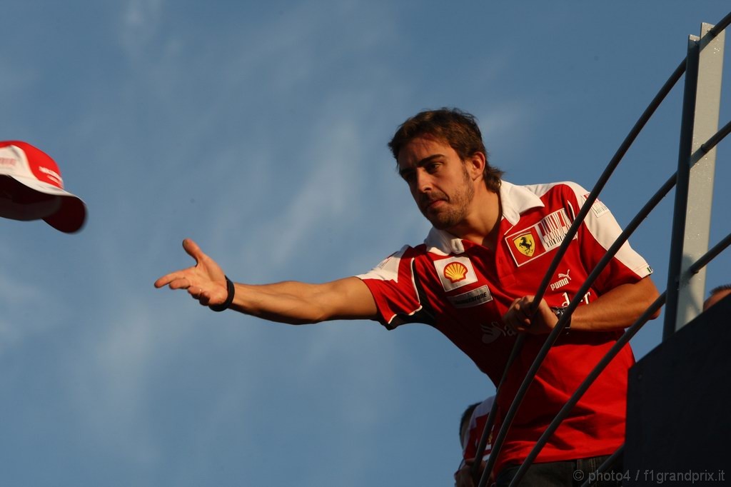GP Italia, Festeggiamenti, Fernando Alonso (ESP), Ferrari, F10 vincitore