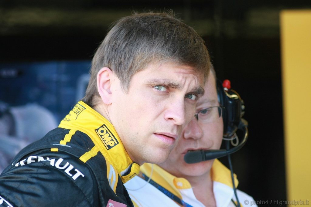 GP Italia, Prove Libere 3, Sabato, Vitaly Petrov (RUS), Renault F1 Team, R30 