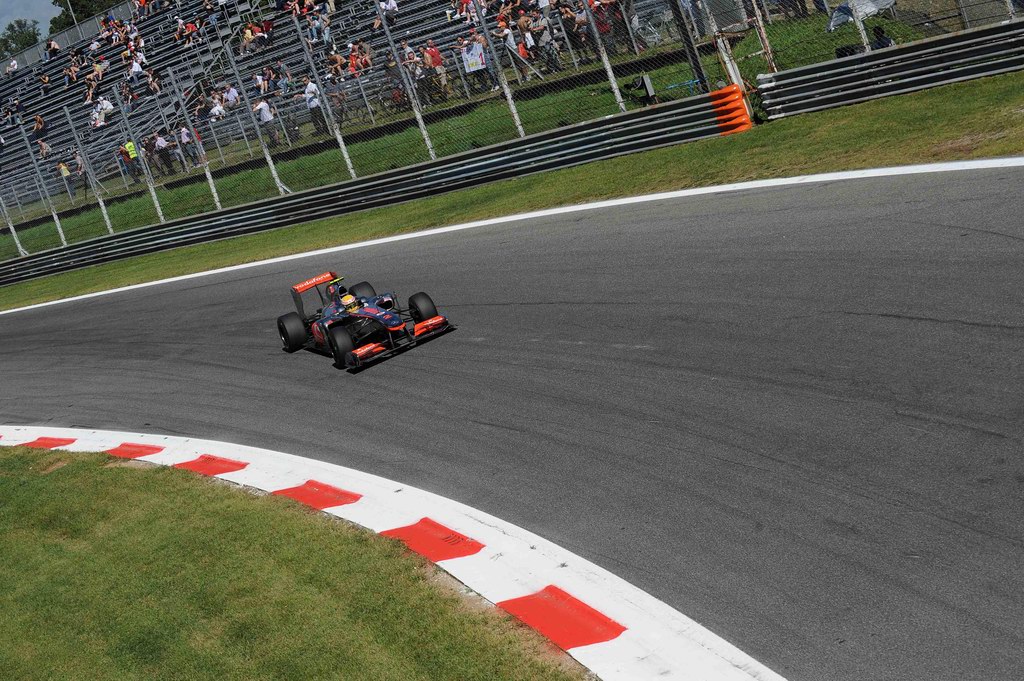 GP Italia, ITALIAN GRAND PRIX F1/2010 - MONZA 11/09/2010  - LEWIS HAMILTON 
© FOTO ERCOLE COLOMBO 
