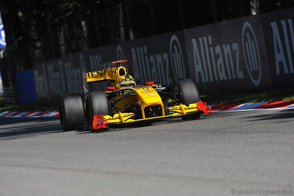 GP Italia, Prove Libere 2, Venerdi', Robert Kubica (POL), Renault F1 Team, R30