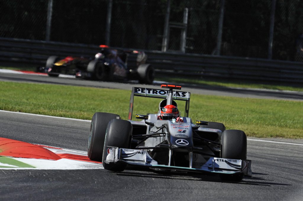 GP Italia, ITALIAN GRAND PRIX F1/2010 -  MONZA 10/09/2010  - MICHAEL SCHUMACHER 
© FOTO ERCOLE COLOMBO 