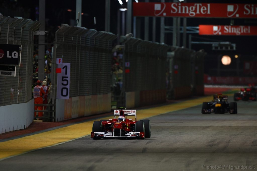 GP Singapore, Gara, Fernando Alonso (ESP), Ferrari, F10 