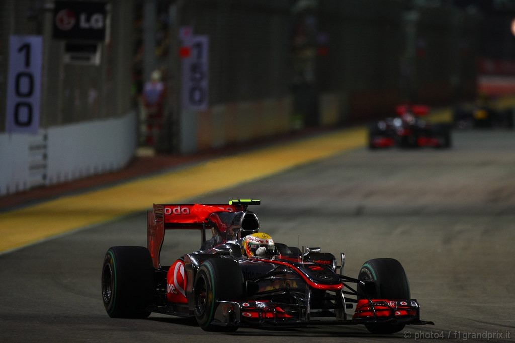 GP Singapore, Gara, Lewis Hamilton (GBR), McLaren  Mercedes, MP4-25 