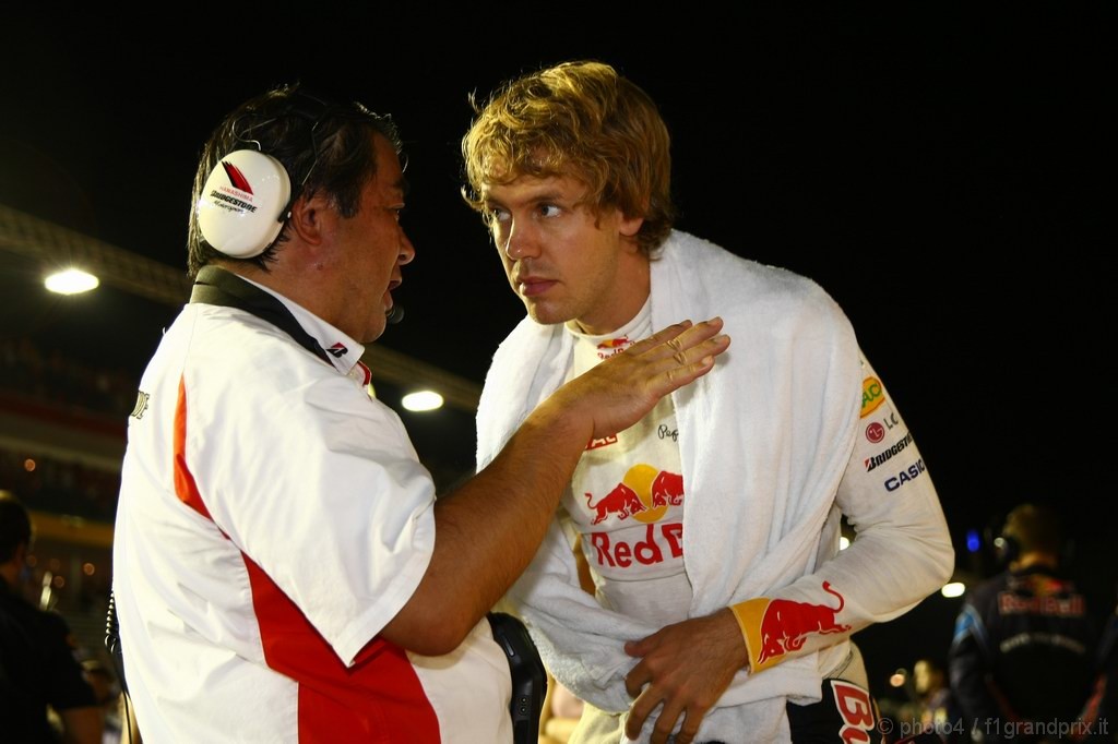 GP Singapore, Gara, Sebastian Vettel (GER), Red Bull Racing, RB6 