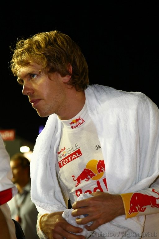 GP Singapore, Gara, Sebastian Vettel (GER), Red Bull Racing, RB6 