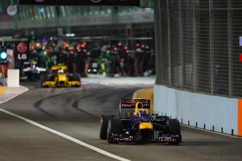 GP Singapore, Gara, Mark Webber (AUS), Red Bull Racing, RB6 